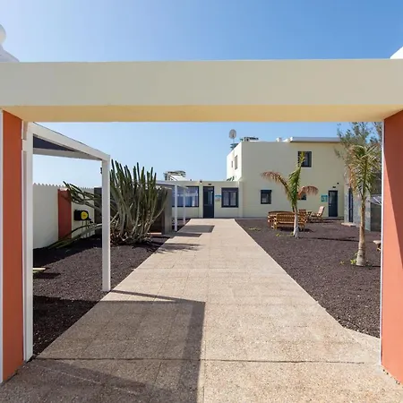 Apartment Beachfront Mar Y Sol Los Reyes La Lajita